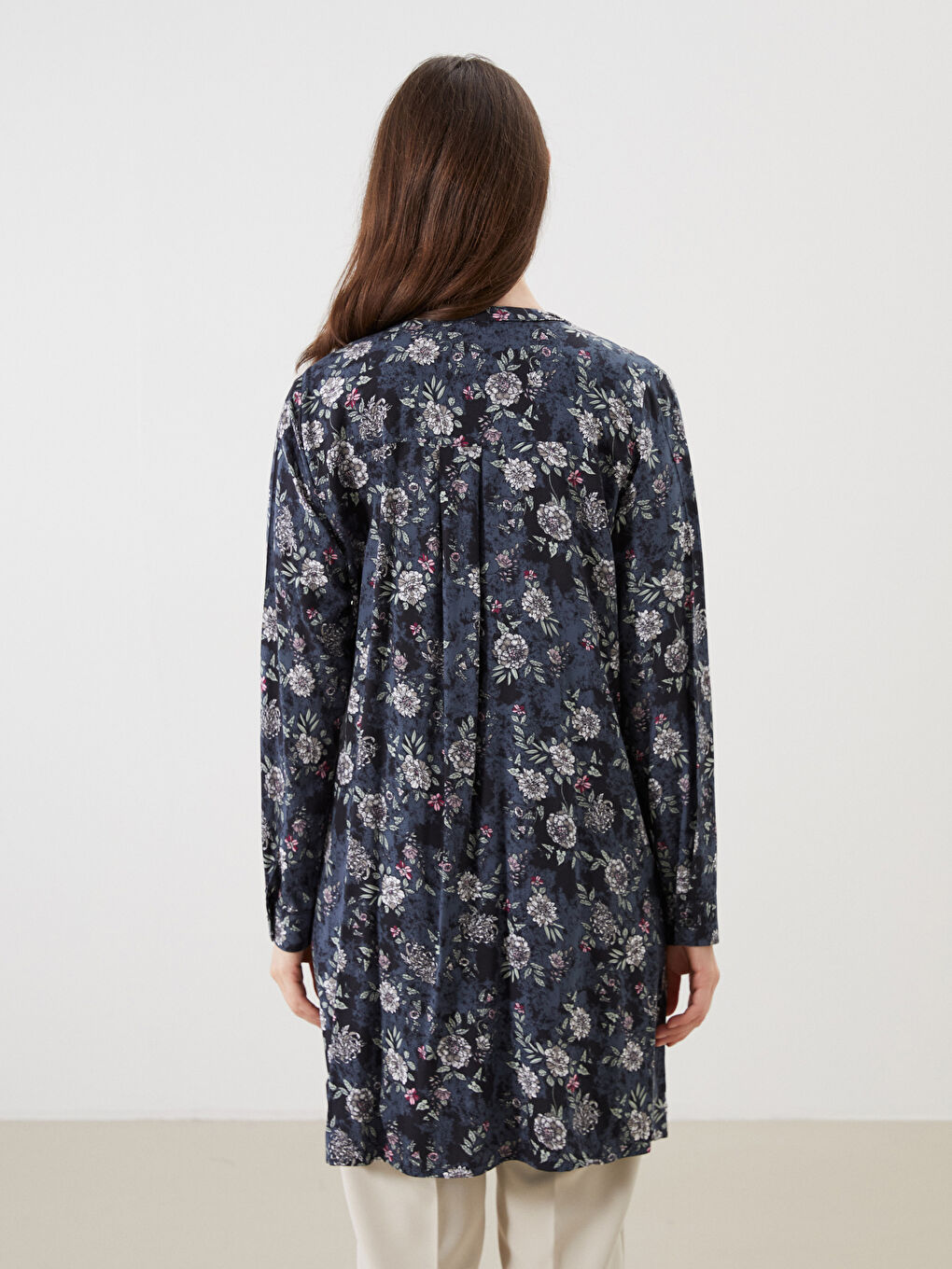 LCWAIKIKI Classic Crew Neck Floral Women's Tunic -S5HP37Z8-LQJ