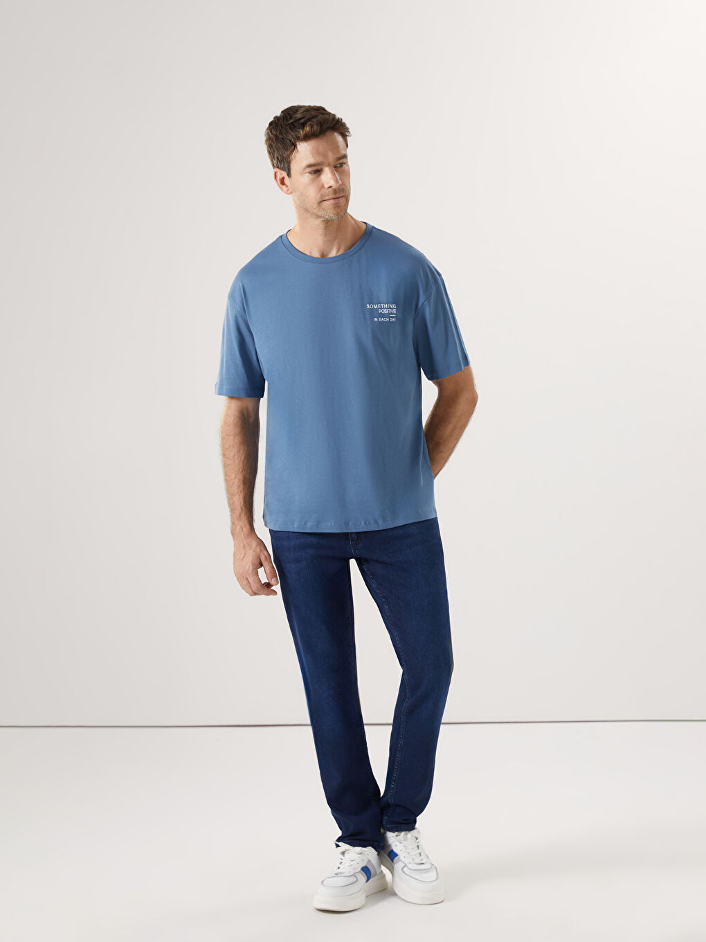 İndigo Bisiklet Yaka Baskılı Erkek Tişört-1