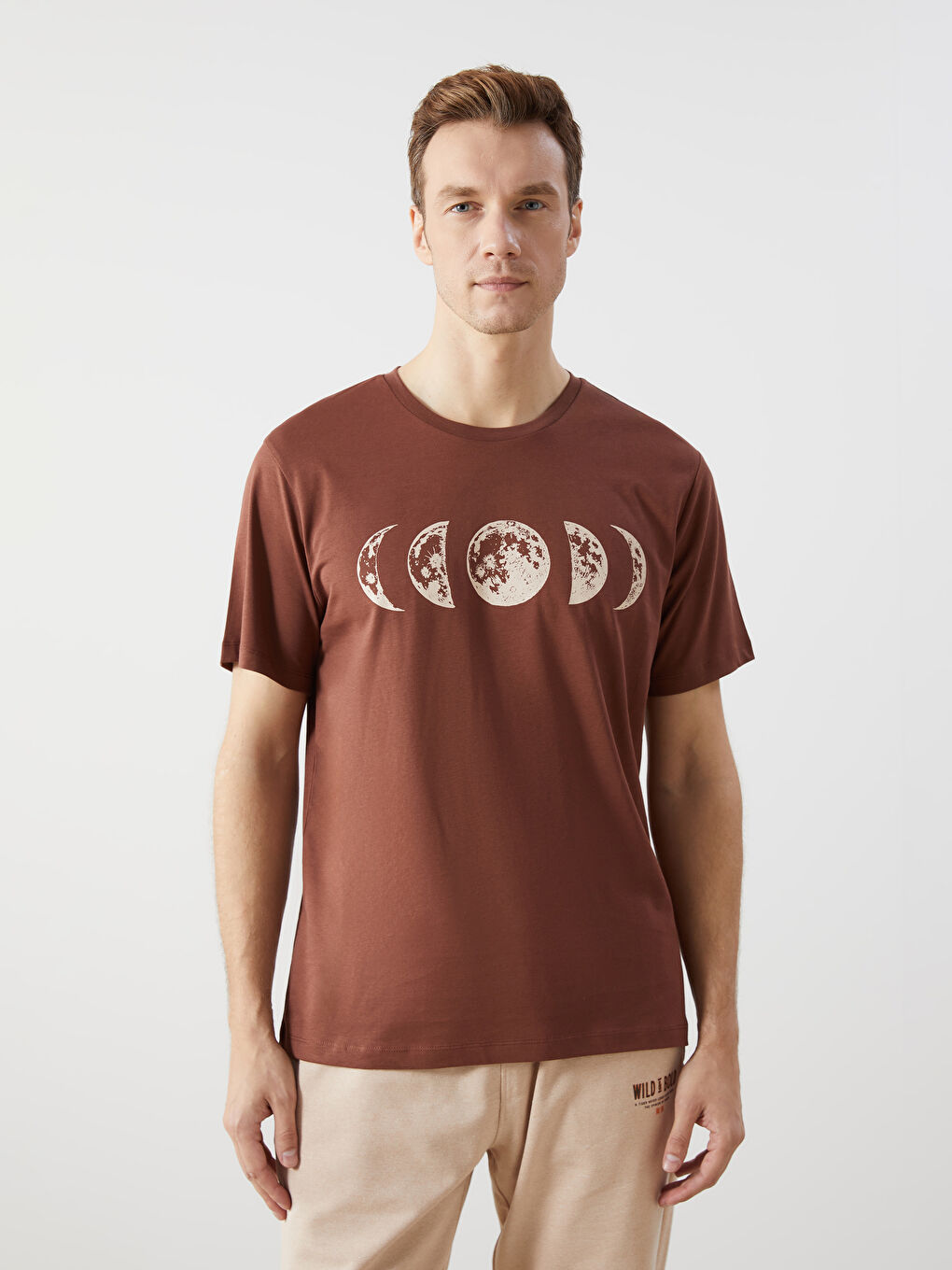 Kahverengi Bisiklet Yaka Baskılı Erkek Tişört