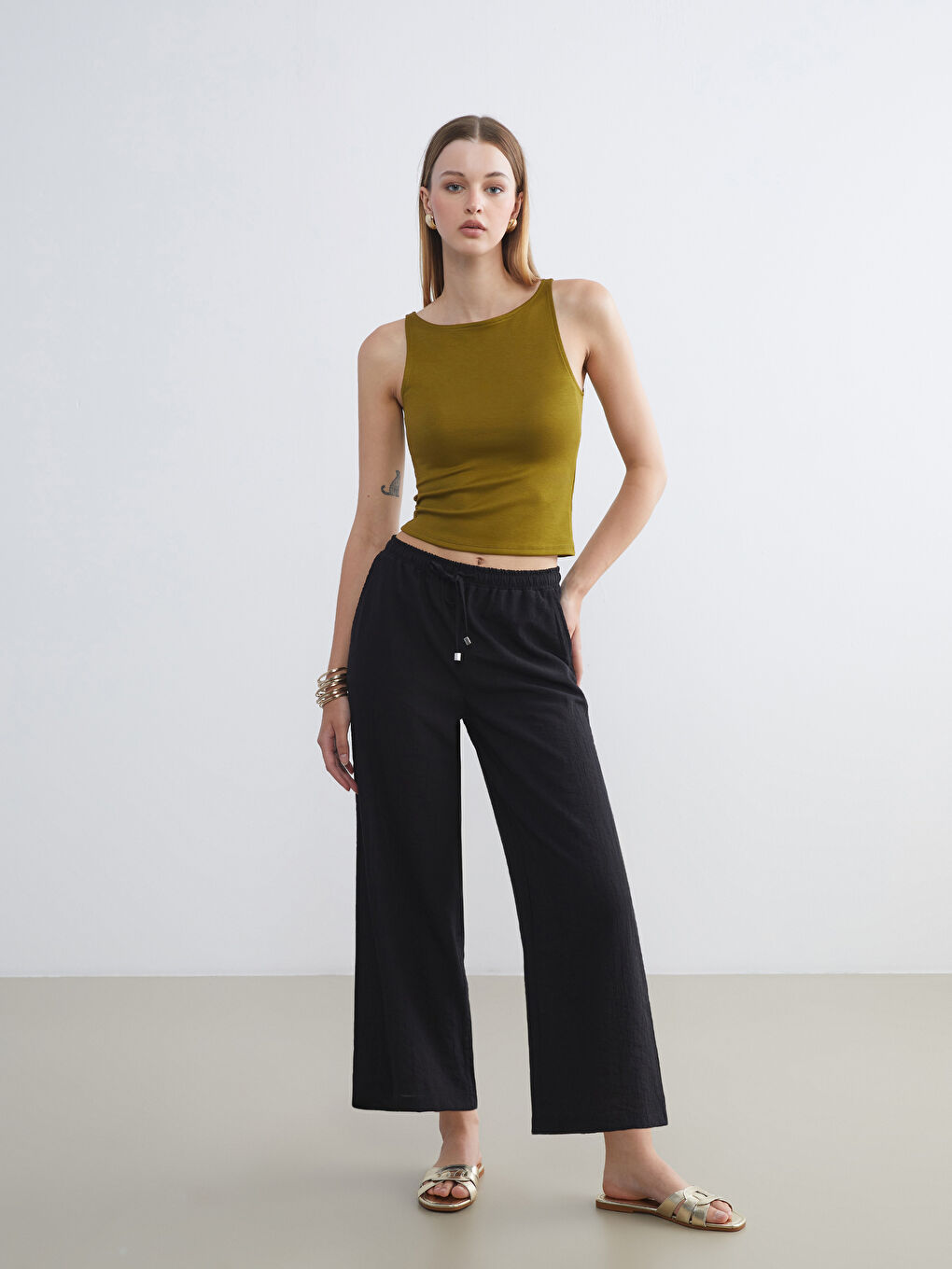 LCW Vision Elasticated Waist Textured Wide Leg Women's Trousers -S5HQ64Z8-CVL
