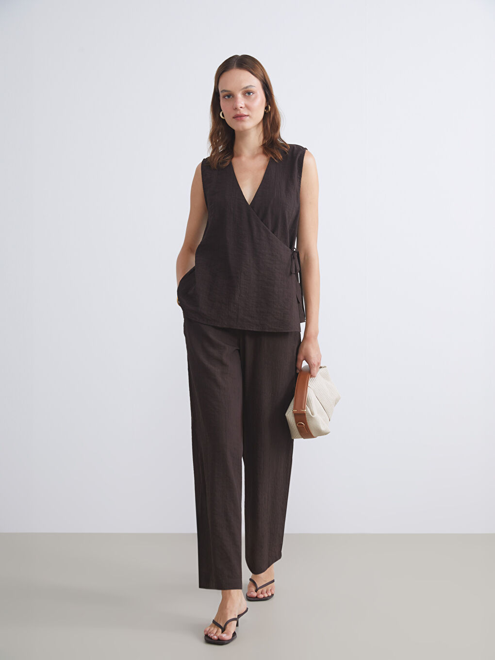 LCW Vision Elasticated Waist Textured Wide Leg Women's Trousers -S5HQ64Z8-ZRF