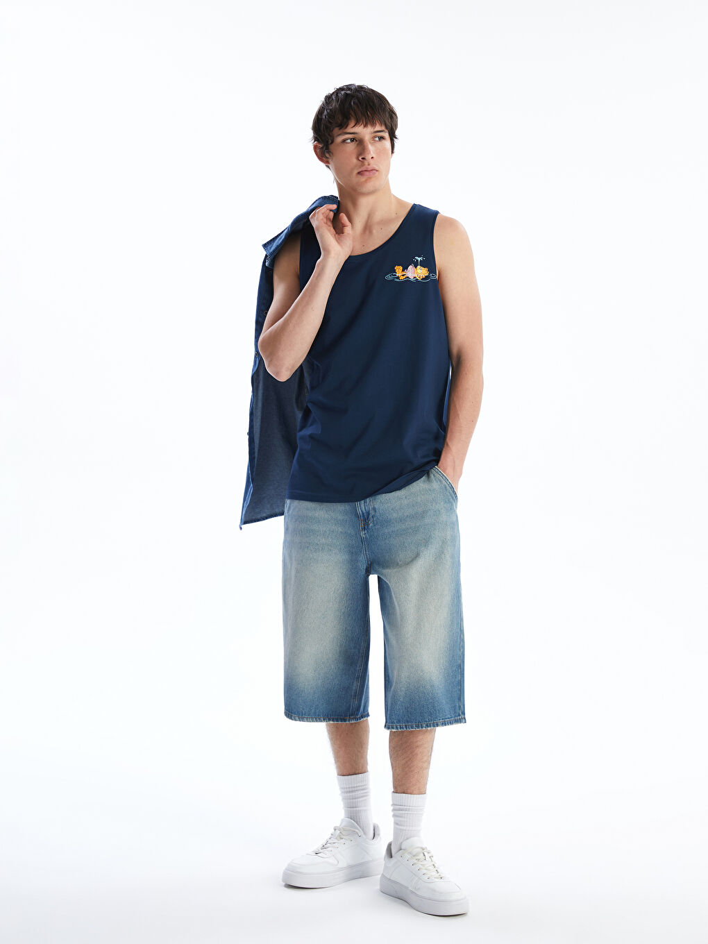 Lacivert Bisiklet Yaka Garfield Baskılı Erkek Kolsuz Tişört-1