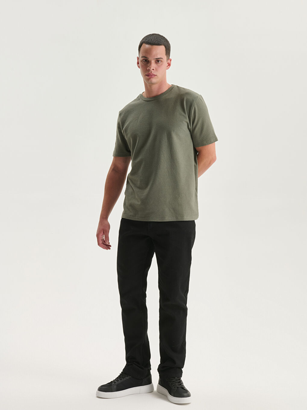 T-shirt pour Hommes en Jersey à Col Rond-1