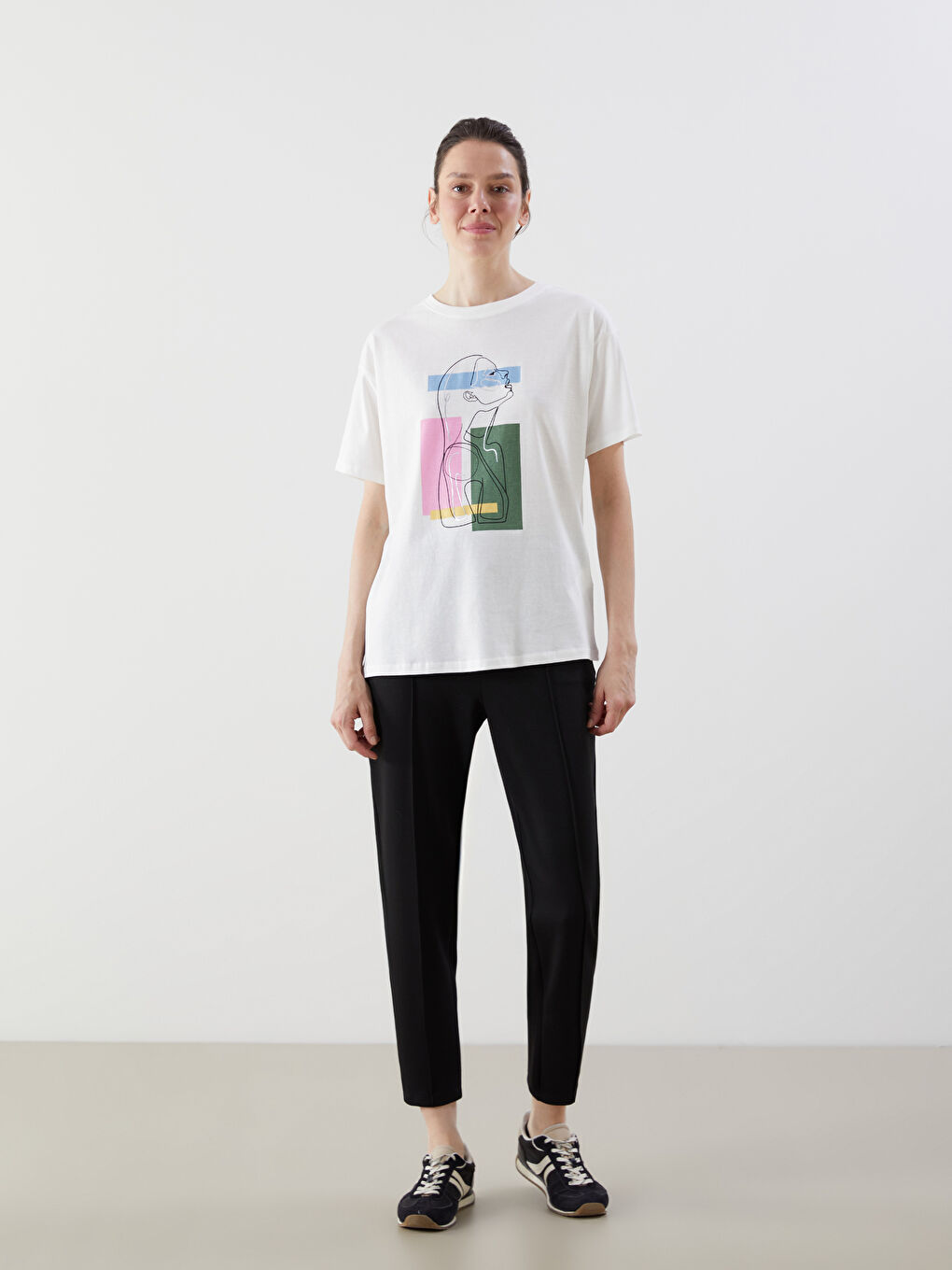 Siyah Beli Lastikli Kadın Eşofman Altı