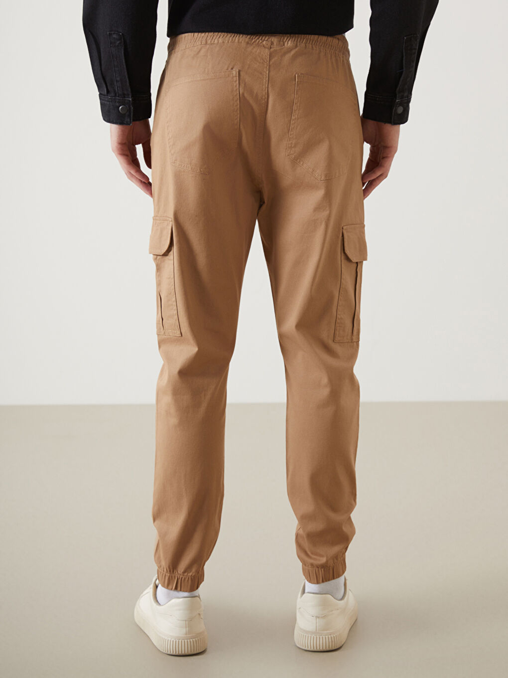 Kahverengi Slim Fit Gabardin Erkek Jogger Pantolon-3
