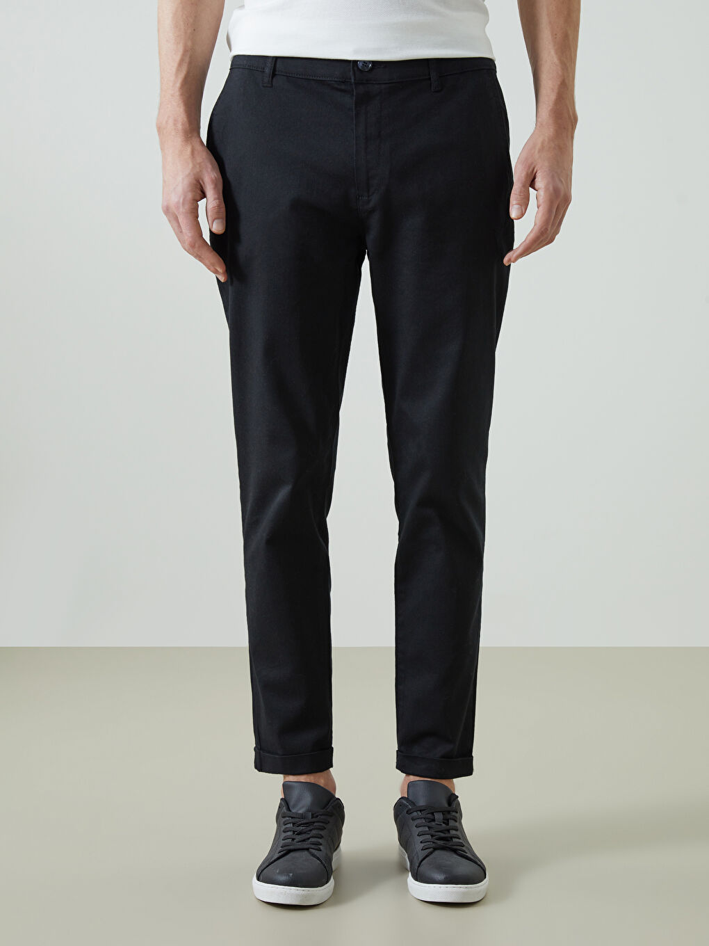Siyah Standart Kalıp Erkek Pantolon-1