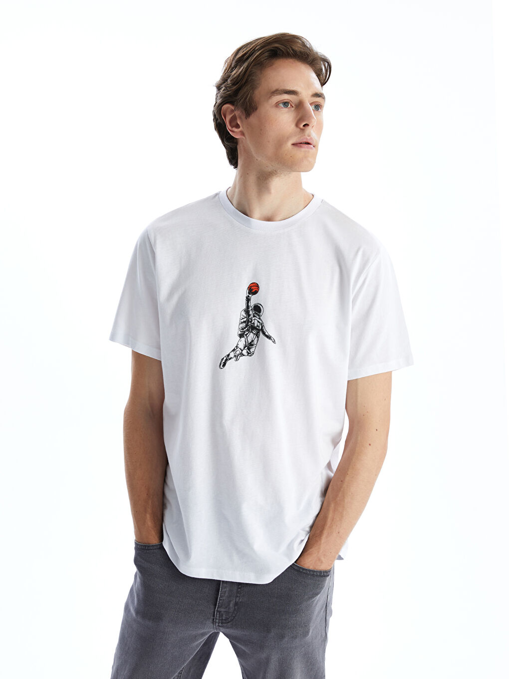 Beyaz Bisiklet Yaka Baskılı Erkek Tişört