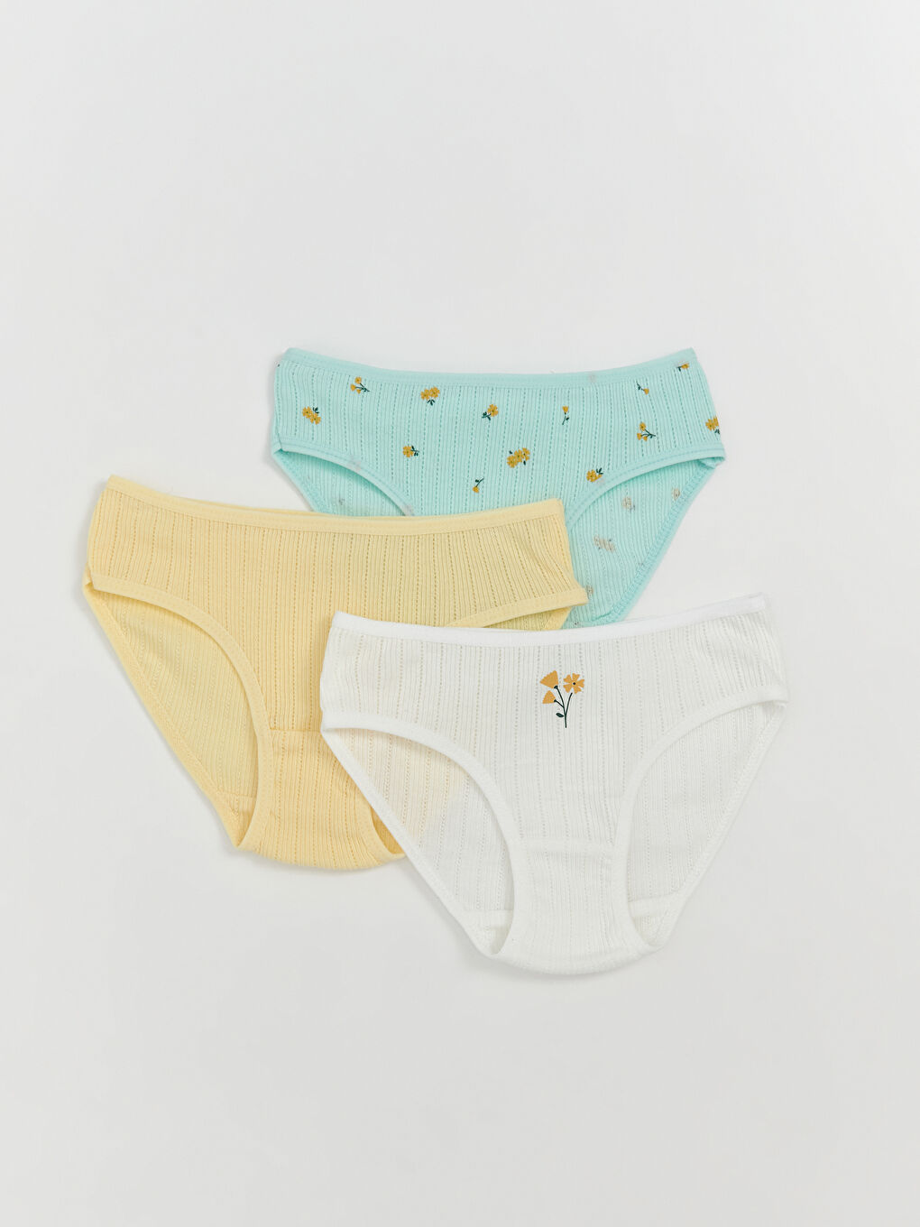 Ekru Beli Lastikli Çiçekli Kız Çocuk Külot 3'lü