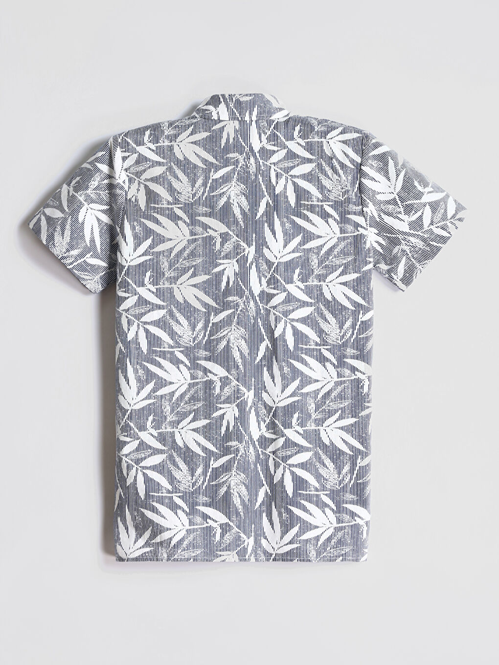 Regular Fit Printed Boys' Shirt-1