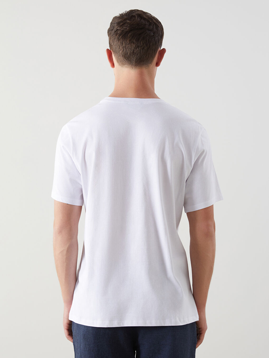 Beyaz Bisiklet Yaka Kısa Kollu Baskılı Penye Erkek Tişört-3