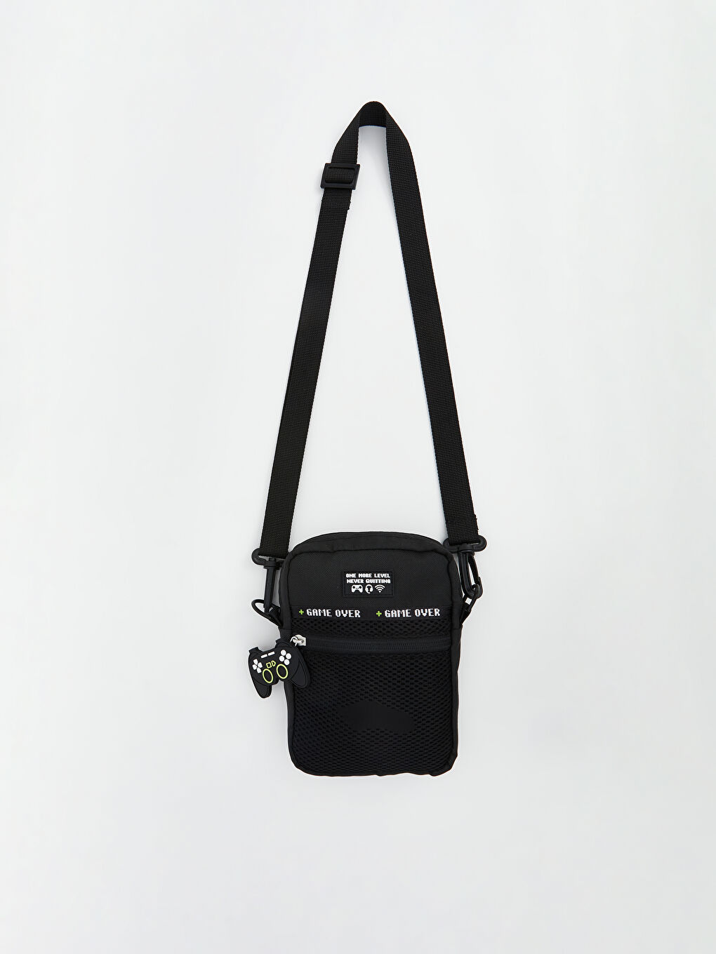 LCW ACCESSORIES Siyah Baskılı Erkek Çocuk Göğüs Çantası