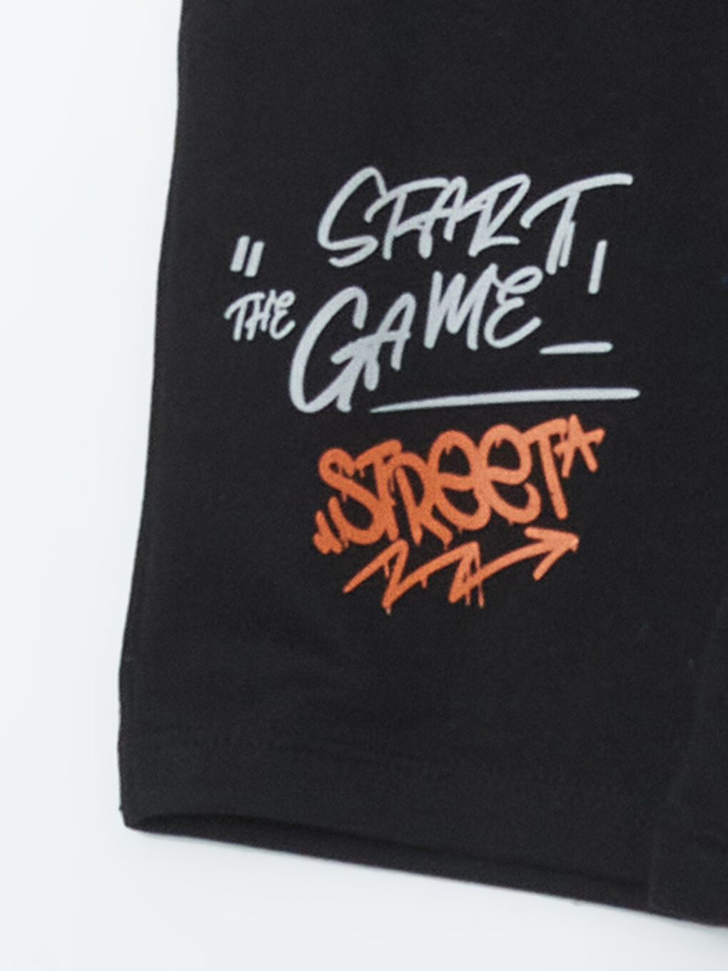 Siyah Beli Lastikli Erkek Çocuk Şort-1