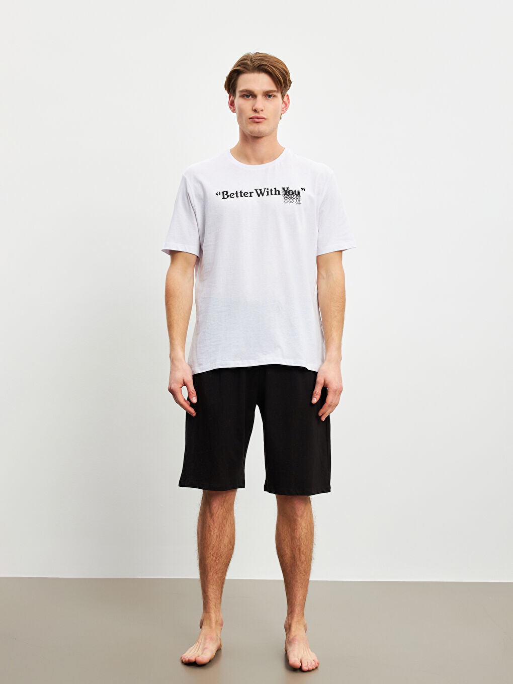 Beyaz Standart Kalıp Erkek Şortlu Pijama Takımı