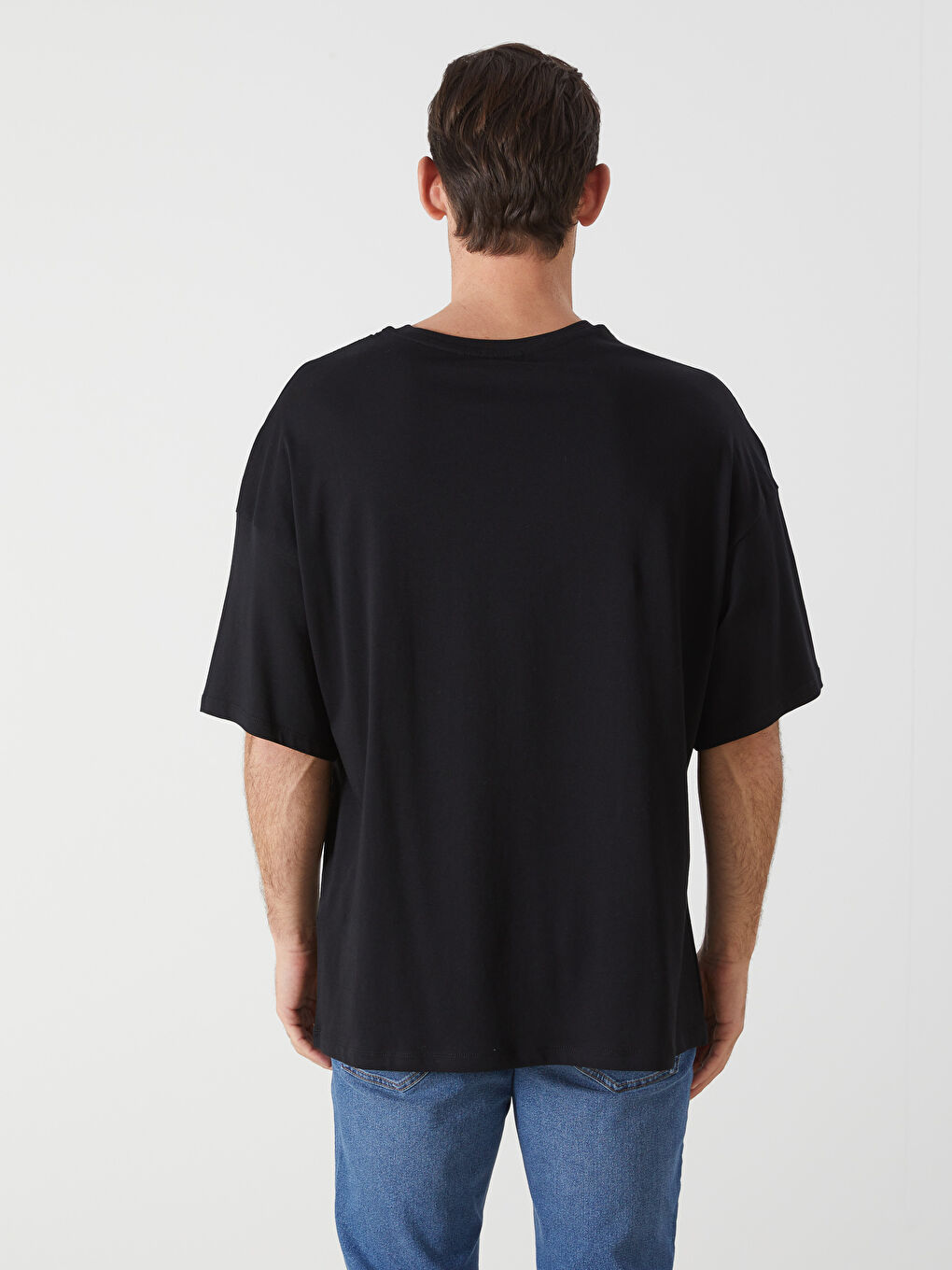 Siyah Bisiklet Yaka Penye Erkek Tişört-3