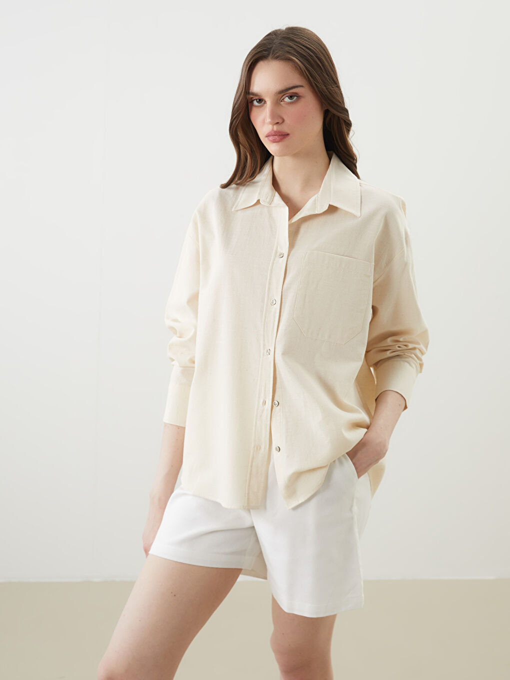 LCW Vision Bej Oversize Keten Karışımlı Kadın Gömlek