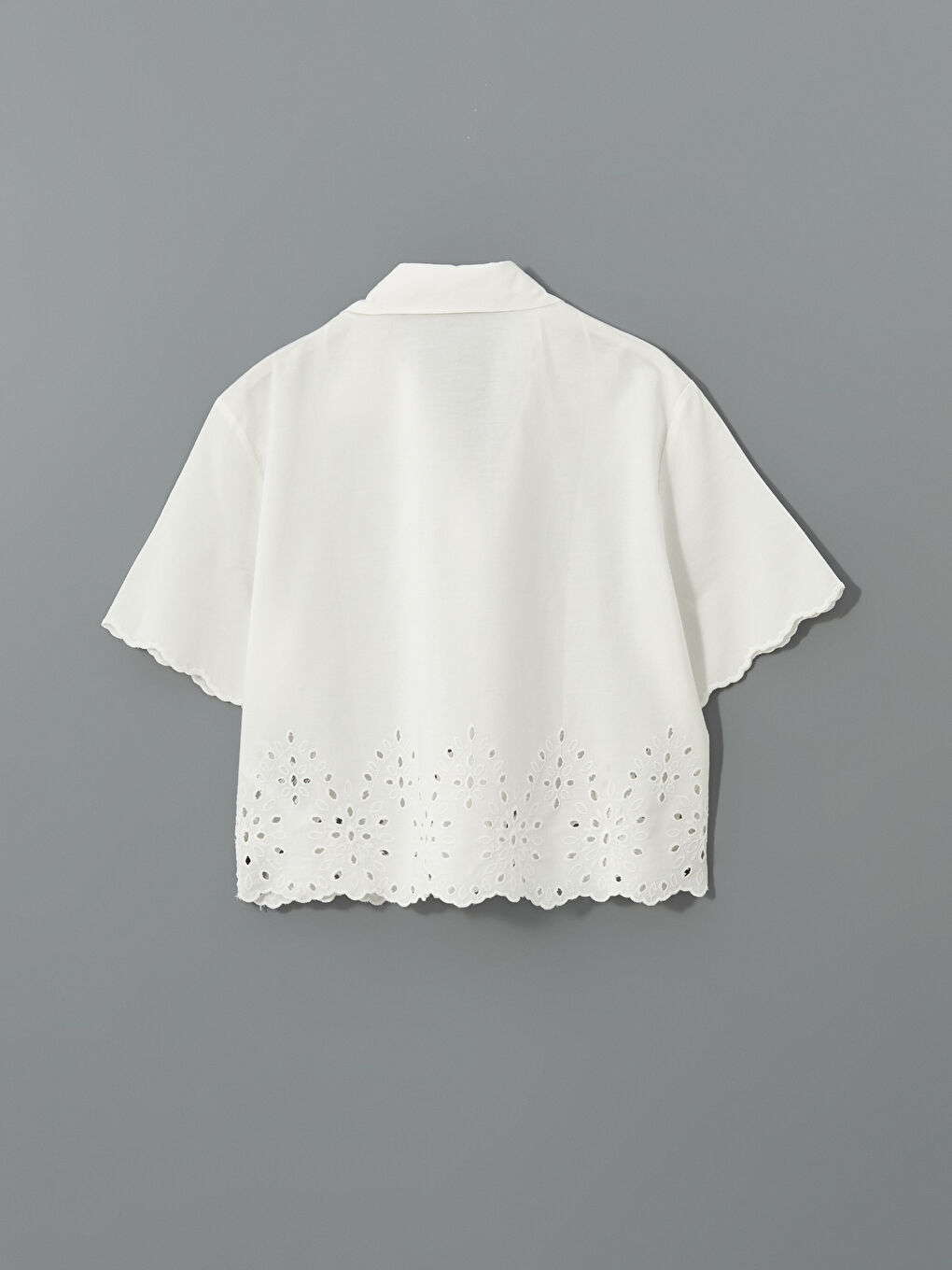 Ekru Ajurlu Poplin Kadın Gömlek-5