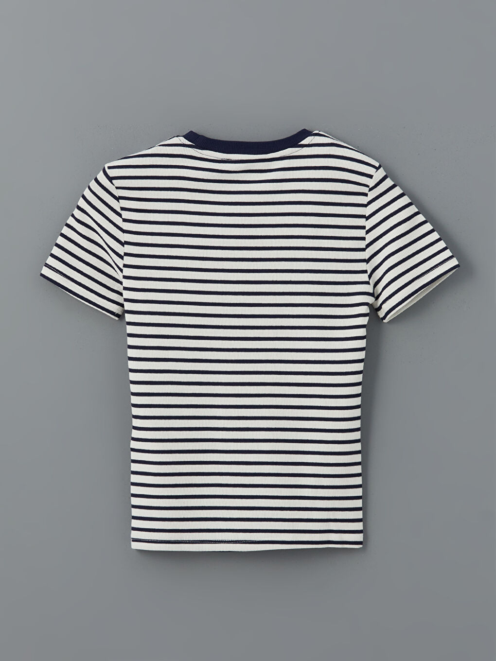 Lacivert Bisiklet Yaka Çizgili Kadın Tişört-5