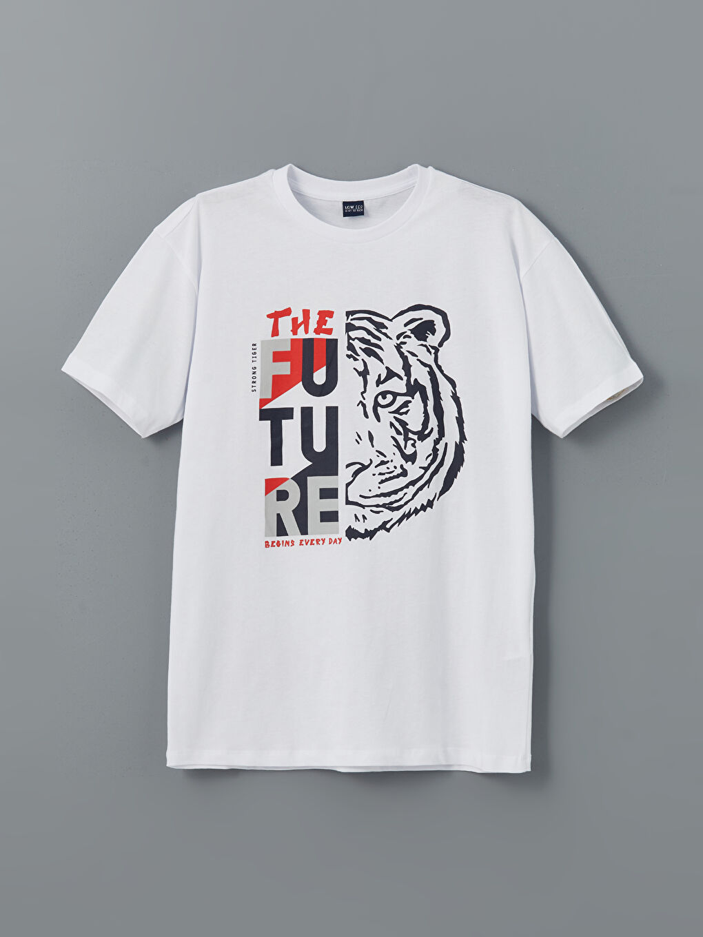 Beyaz Bisiklet Yaka Erkek Çocuk Tişört