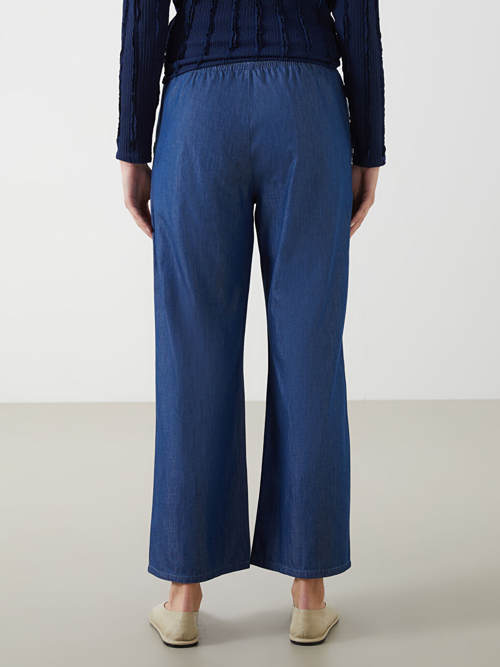 Wideleg Women's Jeans With Elastic Waist -S5I500Z8-563