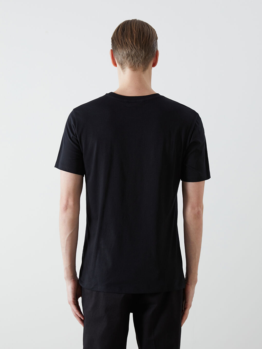 Siyah Bisiklet Yaka Kısa Kollu Baskılı Penye Erkek Tişört-3