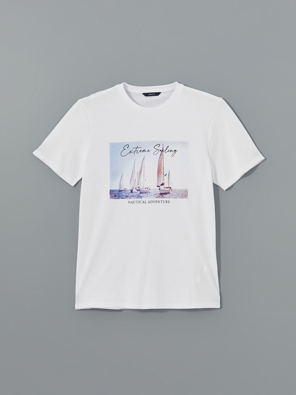 Beyaz Bisiklet Yaka Baskılı Erkek Tişört-4