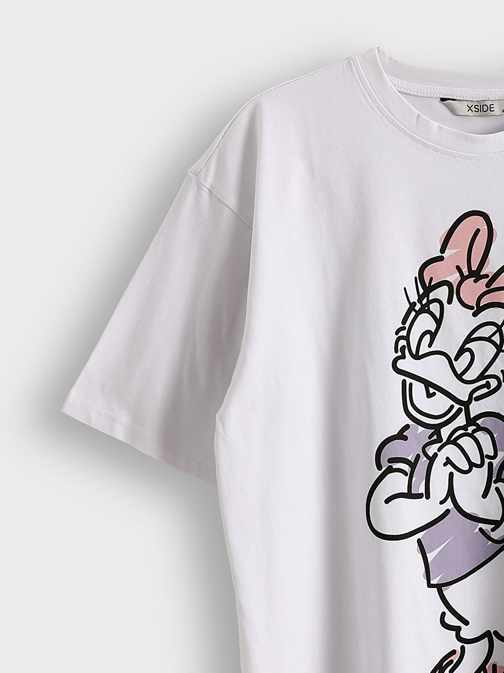 LCWAIKIKI Classic Crew Neck Daisy Duck Printed Women's T-Shirt -S5I556Z8-Q6K