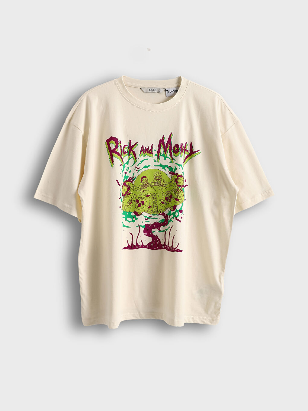 تيشيرت ياقة دائرية مطبوع Rick and Morty للسيدات