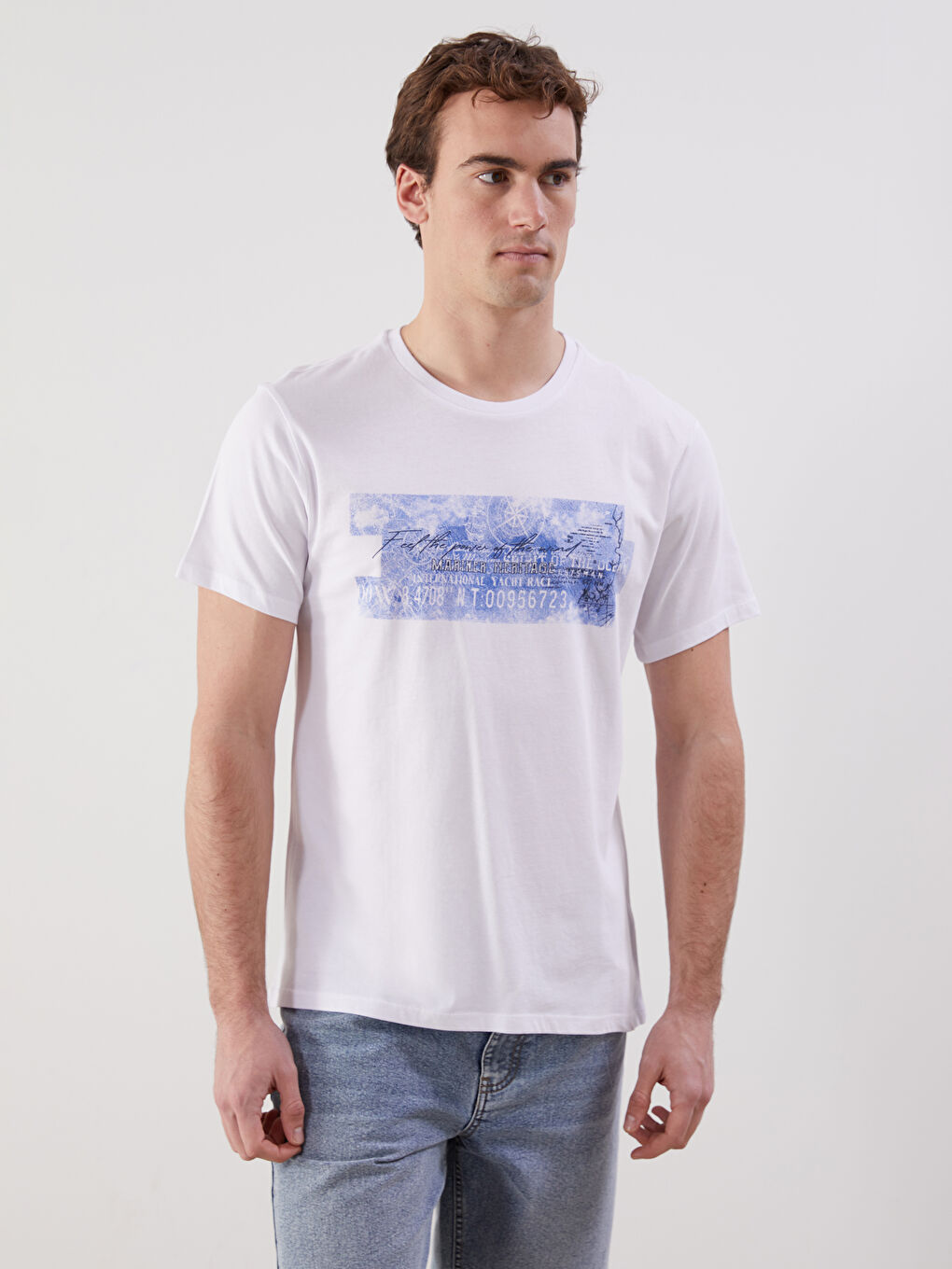 Beyaz Bisiklet Yaka Kısa Kollu Baskılı Penye Erkek Tişört