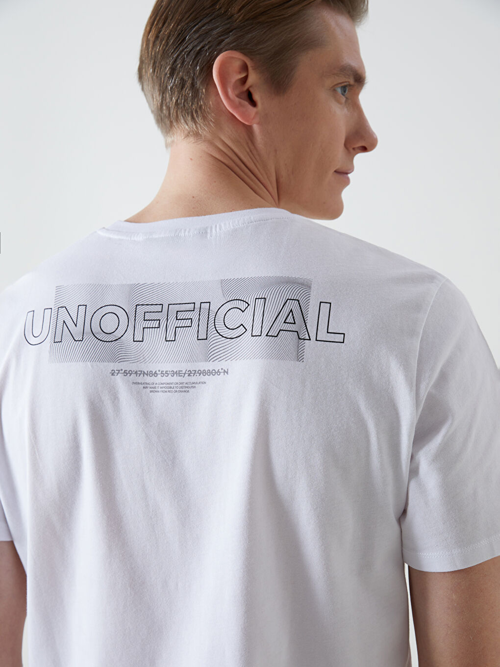 Beyaz Bisiklet Yaka Kısa Kollu Baskılı Penye Erkek Tişört