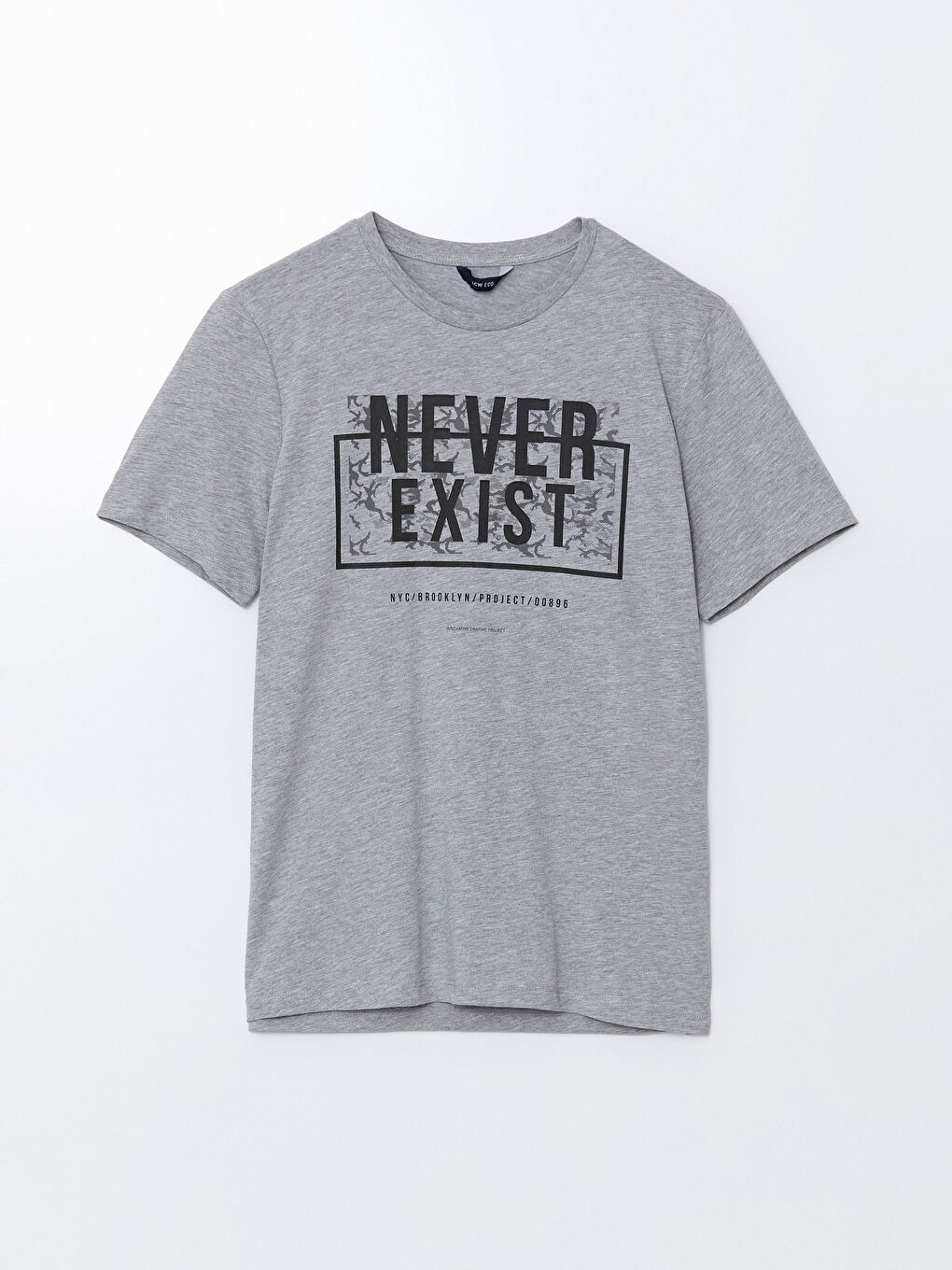 Gri Bisiklet Yaka Kısa Kollu Baskılı Erkek Tişört-4