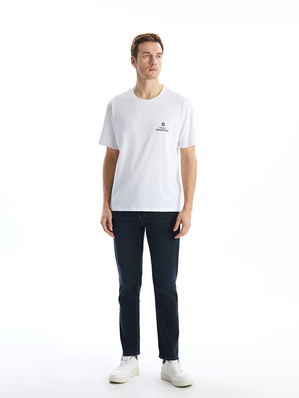 Beyaz Bisiklet Yaka Baskılı Erkek Tişört-1