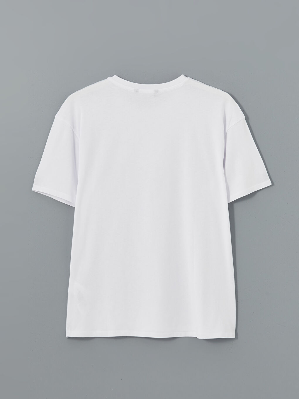 Beyaz Bisiklet Yaka Baskılı Erkek Tişört-5