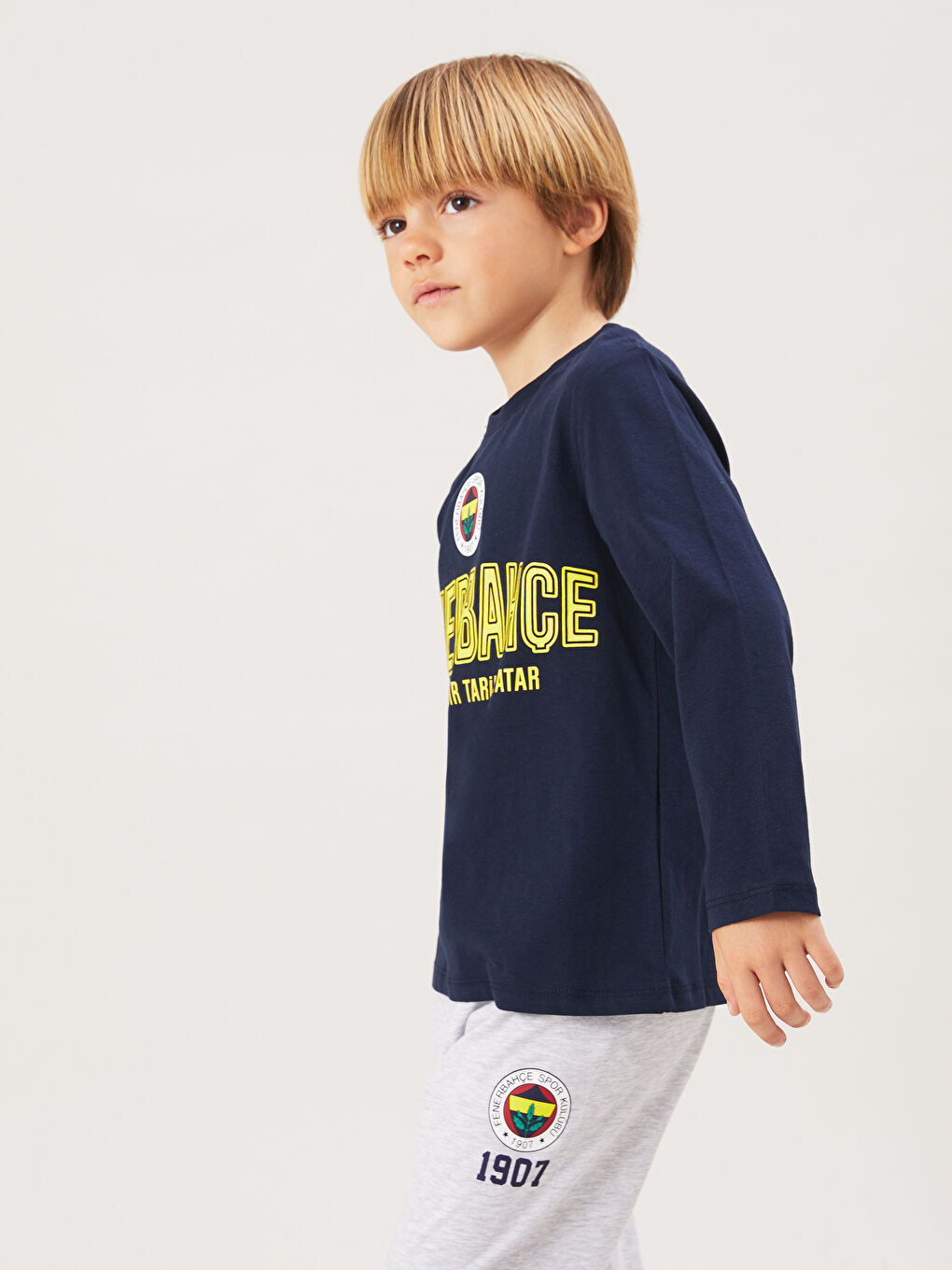 LCW Kids Lacivert Bisiklet Yaka Fenerbahçe Baskılı Erkek Çocuk Pijama Takımı