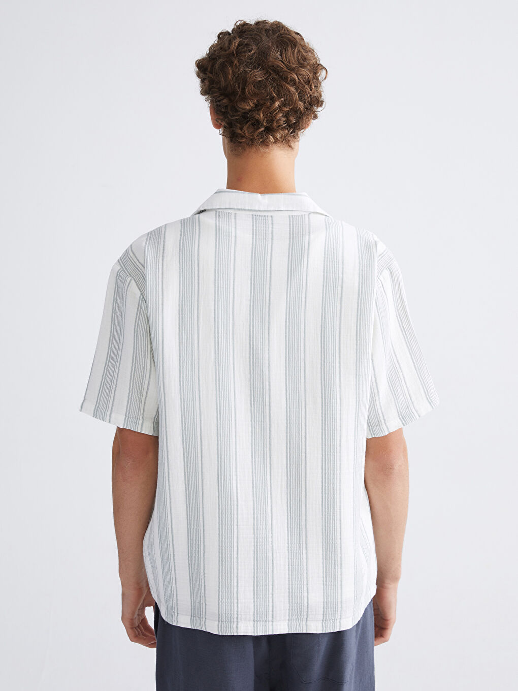 Yeşil Regular Fit Müslin Kırışık Erkek Gömlek-3