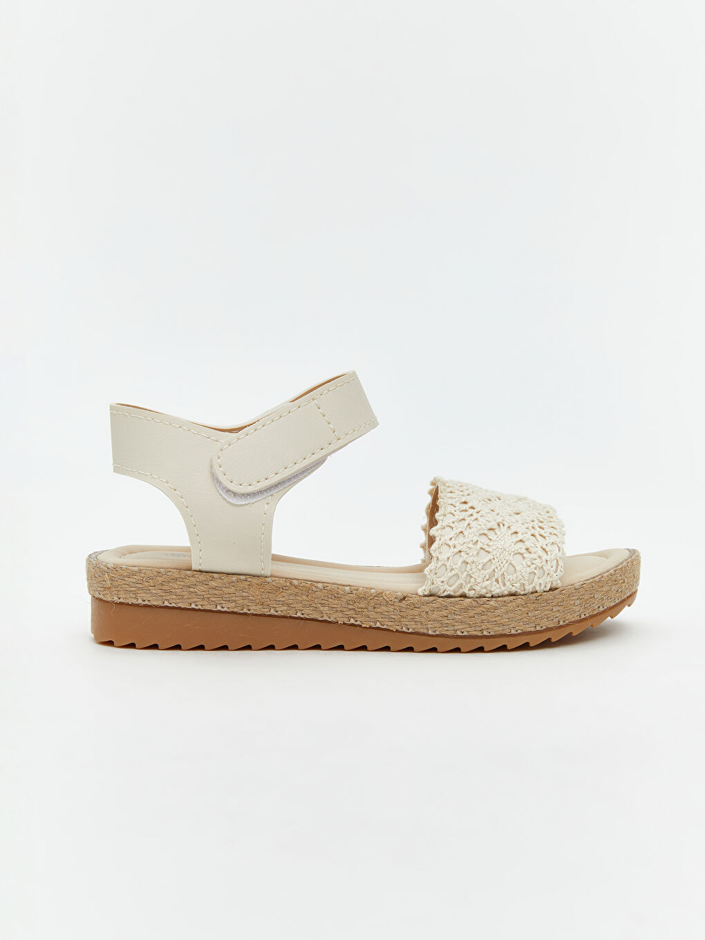 Bej Dantel Detaylı Kız Çocuk Sandalet-1