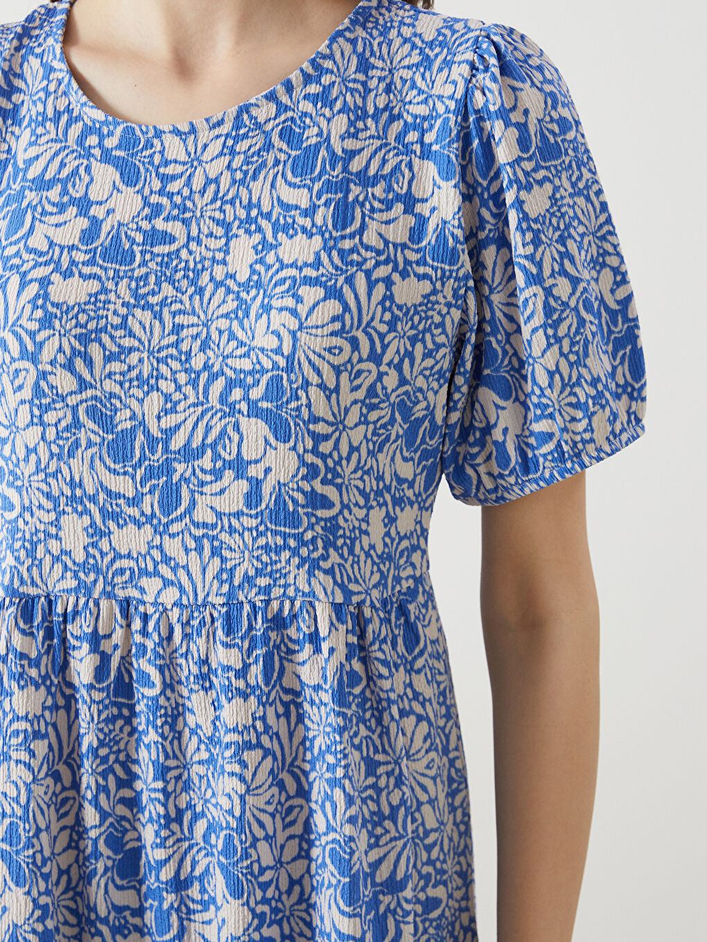 Mavi Bisiklet Yaka Çiçekli Mini Elbise-5