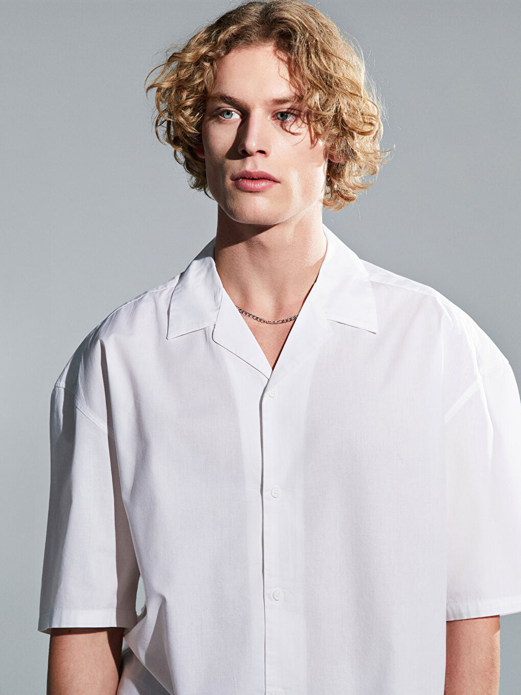 قميص بوبلين فضفاض للرجال