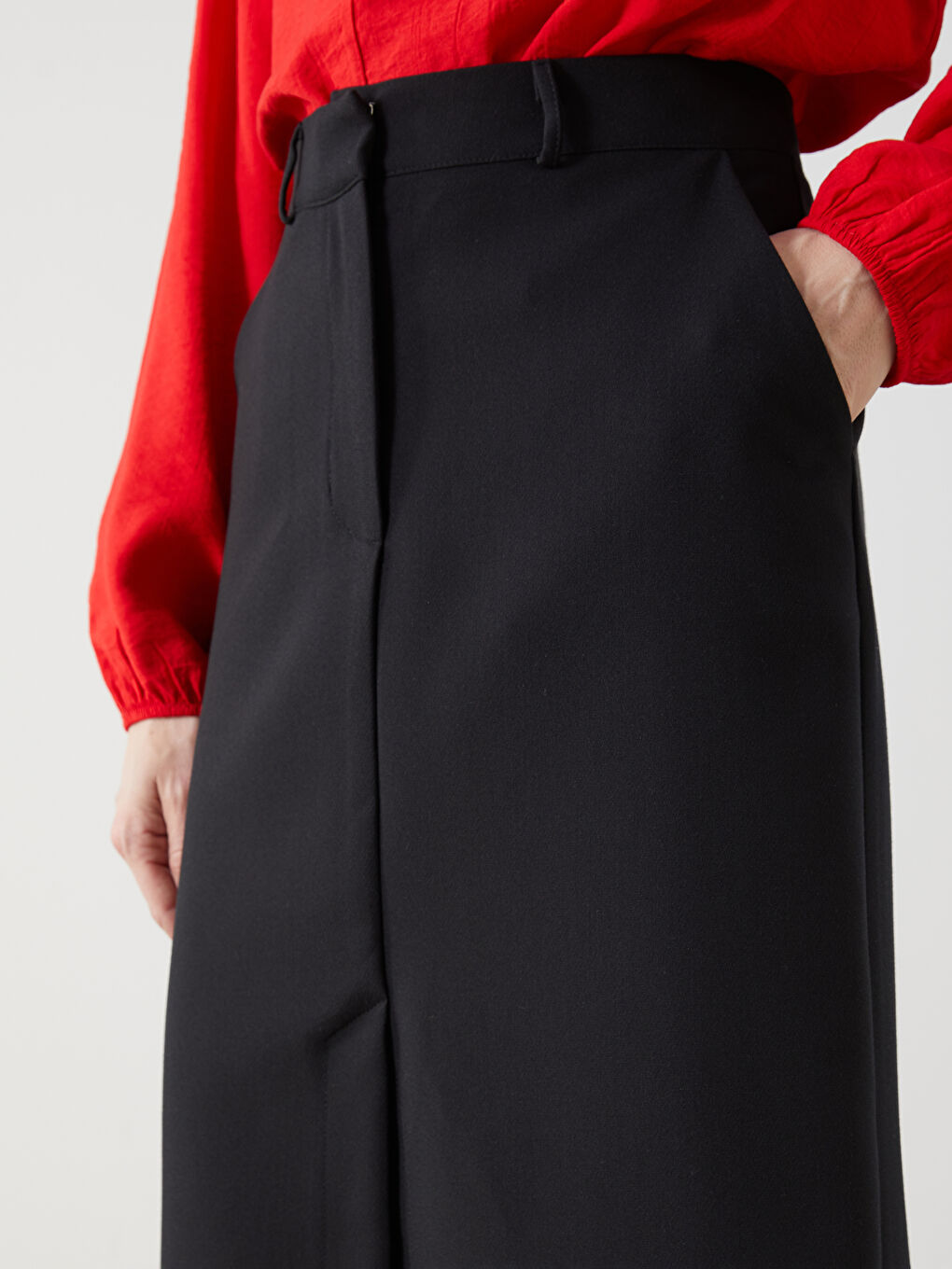 LCWAIKIKI Classic Standard Fit Women's Slit Pencil Skirt -S5IA11Z8-CVL