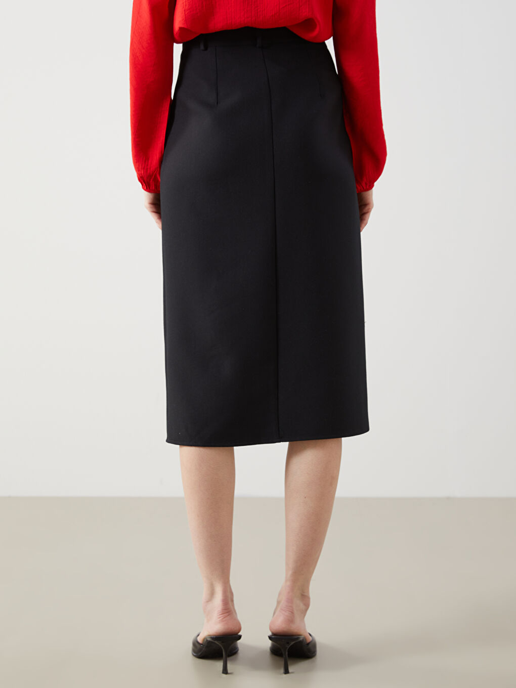 LCWAIKIKI Classic Standard Fit Women's Slit Pencil Skirt -S5IA11Z8-CVL