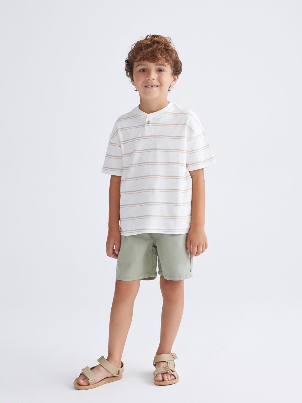 Bej Penye Çizgili Erkek Çocuk Tişört-1