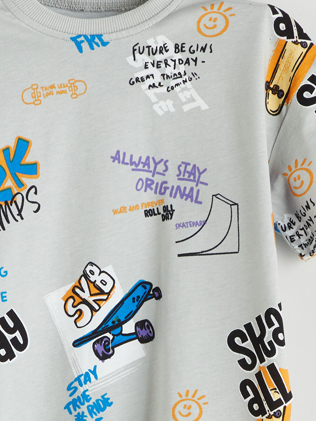 Gri Bisiklet Yaka Baskılı Erkek Çocuk Tişört-2