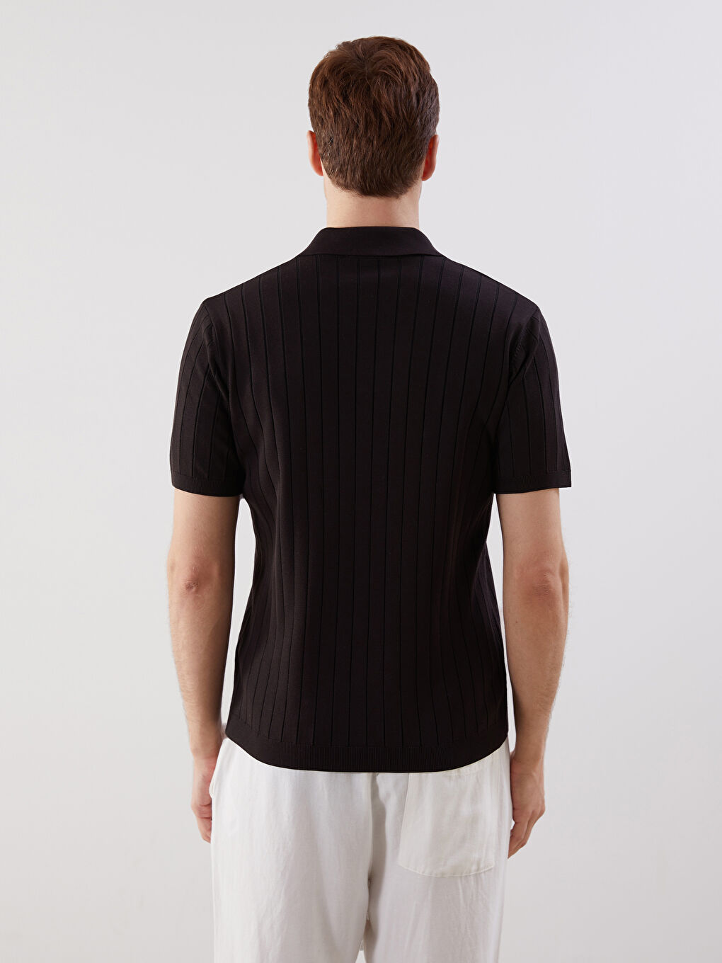 سترة تريكو بياقة بولو وكم قصير للرجال-3