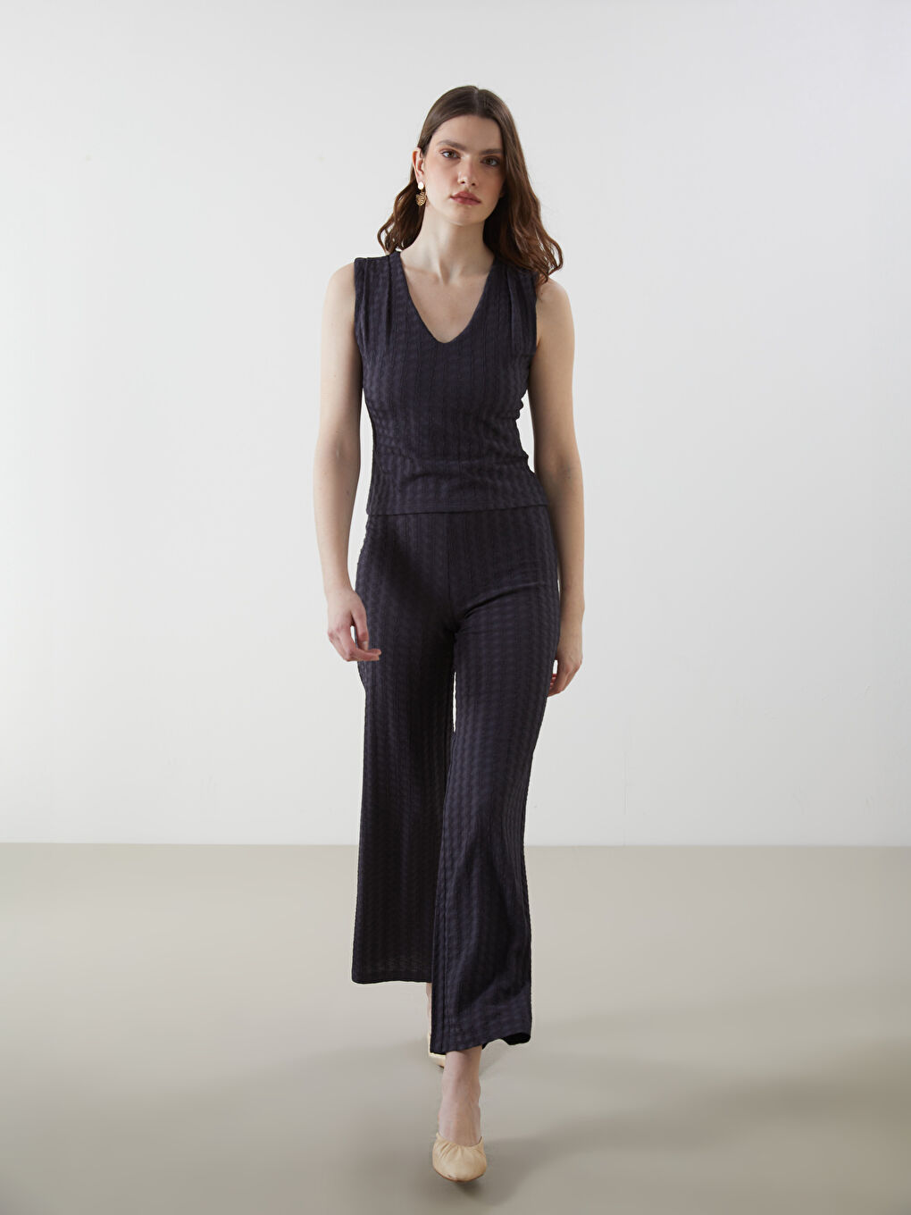 LC Waikiki Elasticated Waist Textured Women's Trousers -S5ID63Z8-HGV