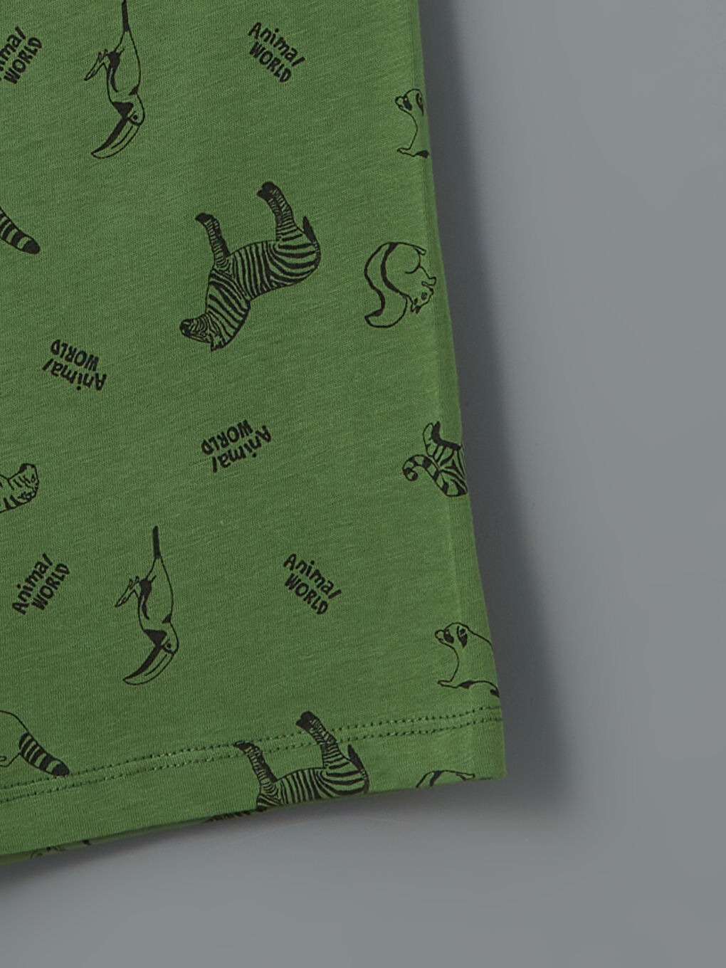 Yeşil Beli Lastikli Erkek Çocuk Pijama Şort-1