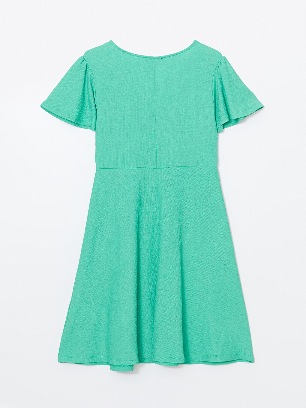 ქალი მწვანე კაბა-5