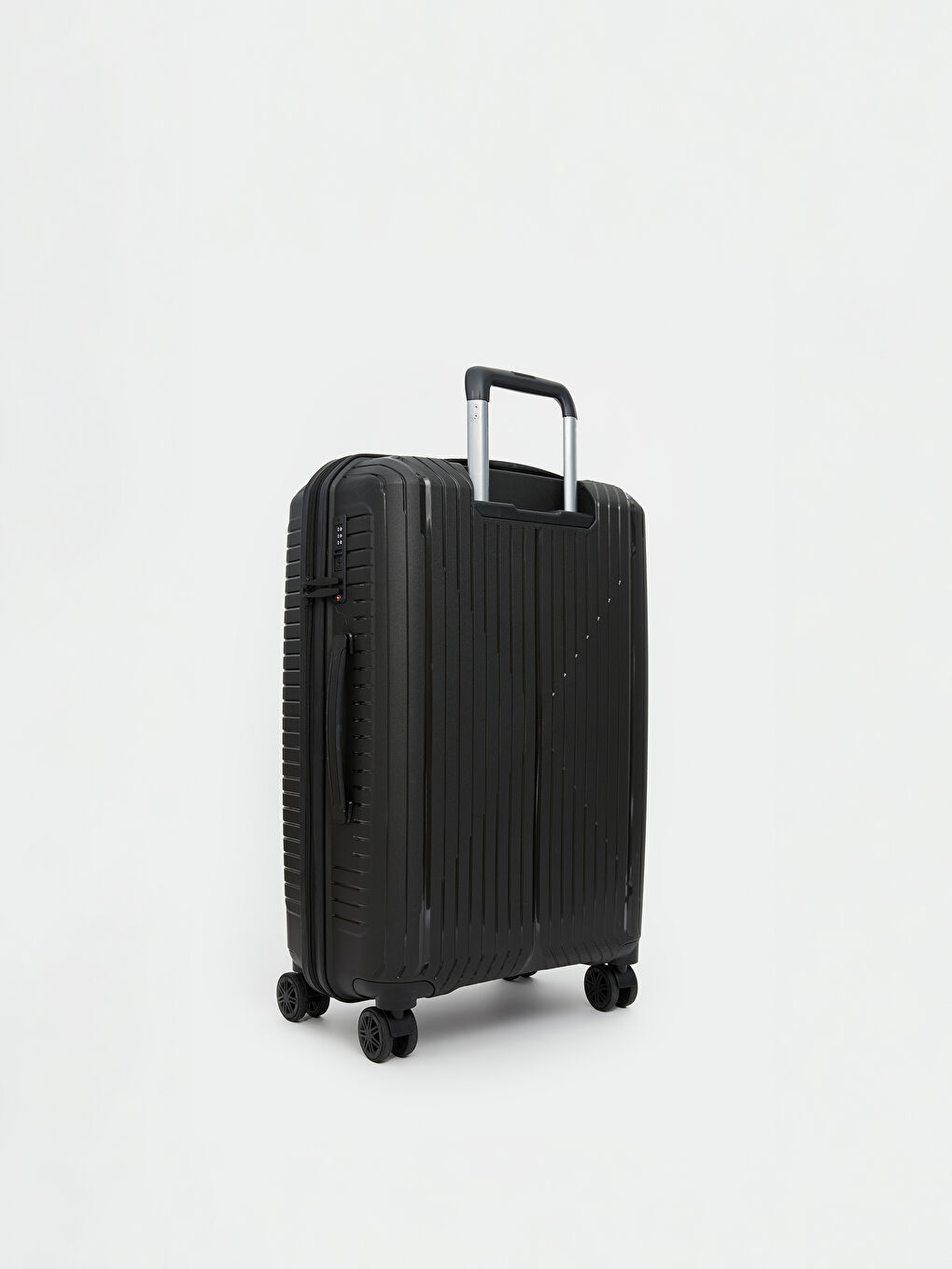 Siyah Kilit Detaylı Küçük Boy Valiz-1