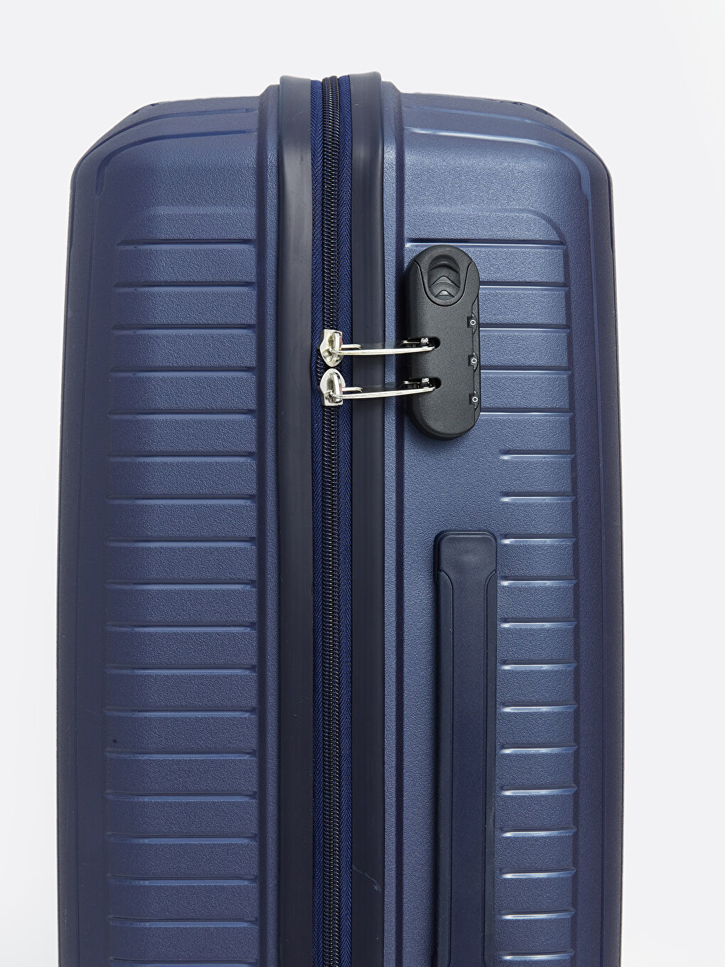 LCW ACCESSORIES Lacivert Kilit Detaylı Büyük Boy Valiz - 3