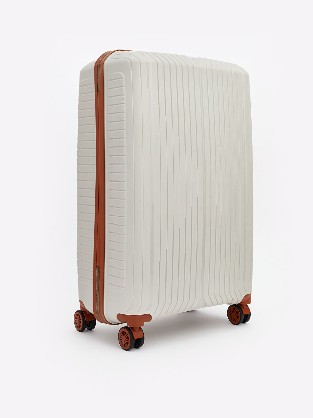 Kahverengi Kilit Detaylı Büyük Boy Valiz