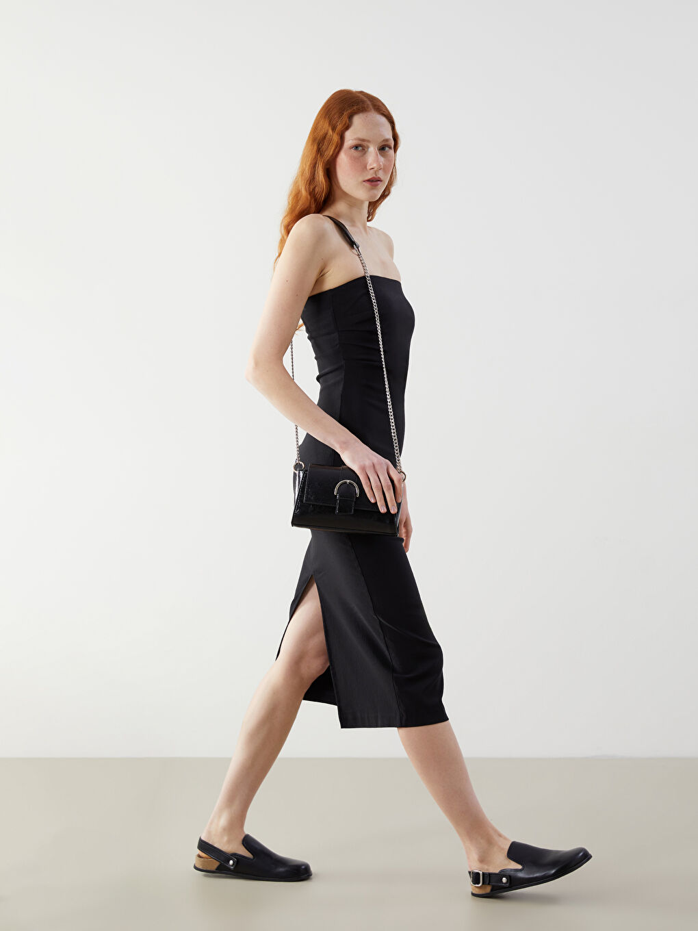 Siyah Kadın Straplez Yaka Düz Elbise