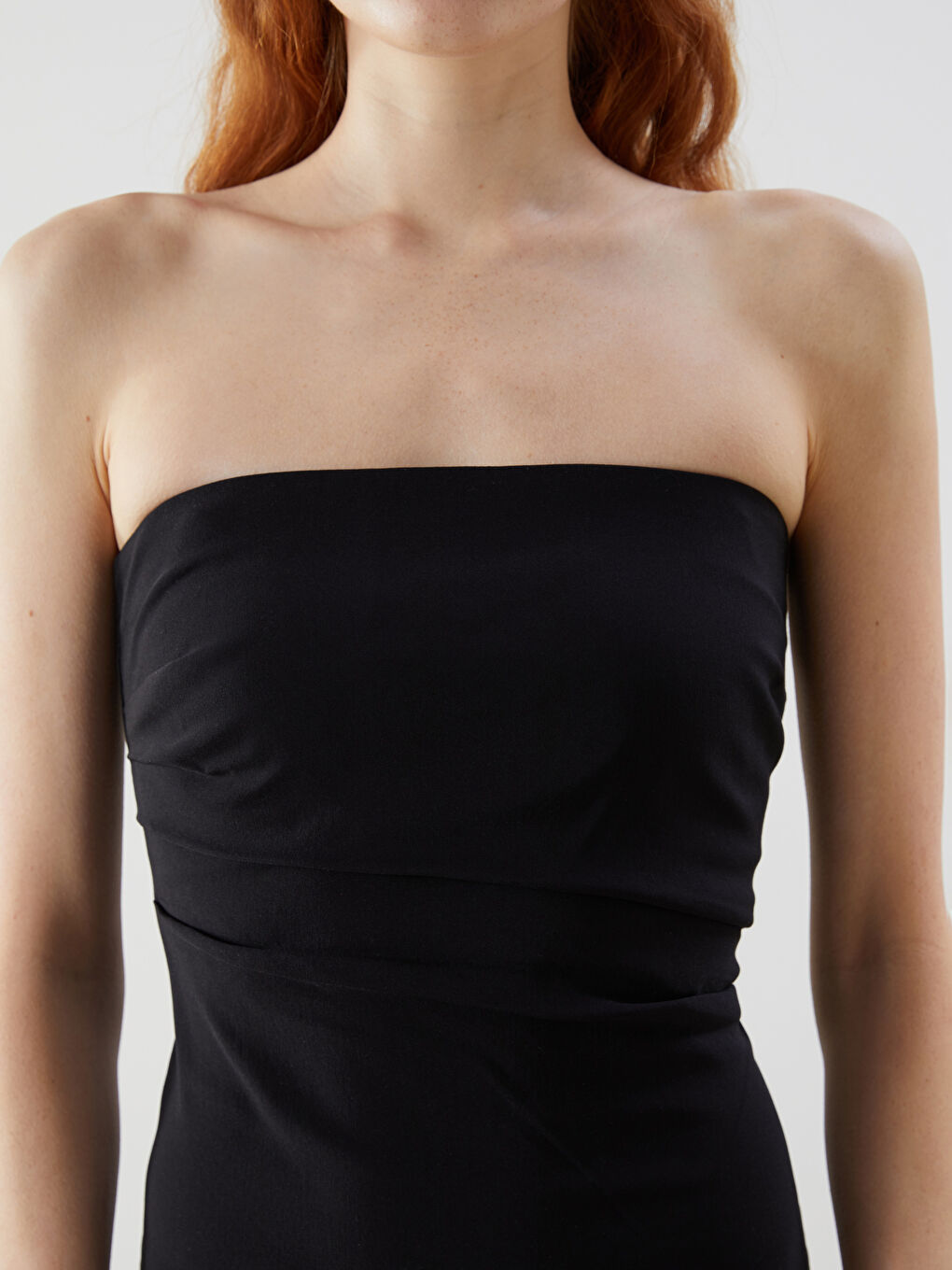 Siyah Kadın Straplez Yaka Düz Elbise-2